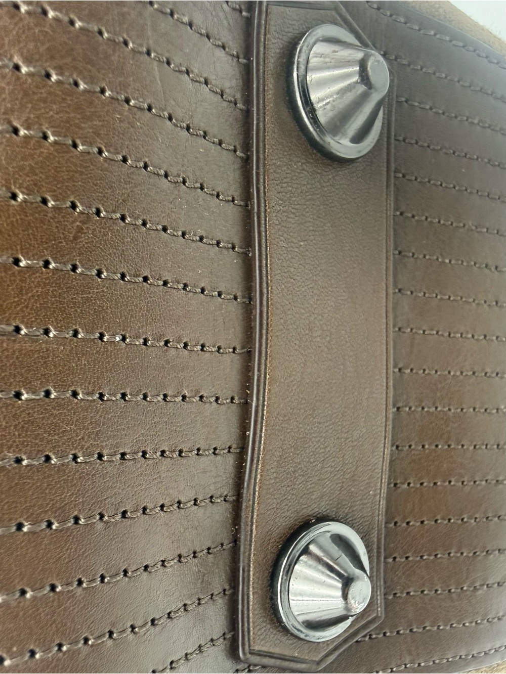 REED KRAKOFF • Belted Shoulder BOXER 38 Bag in Brown Suede (COACH Luxury Brand) - Picture 8 of 16